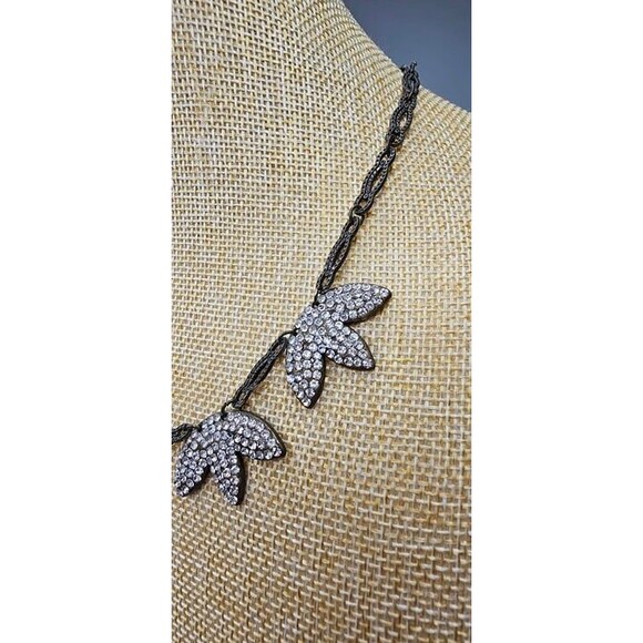 Plunder Design Antique Bronze Tri-Leaf Rhinestone Flower Statement Necklace 18"L - Picture 3 of 7